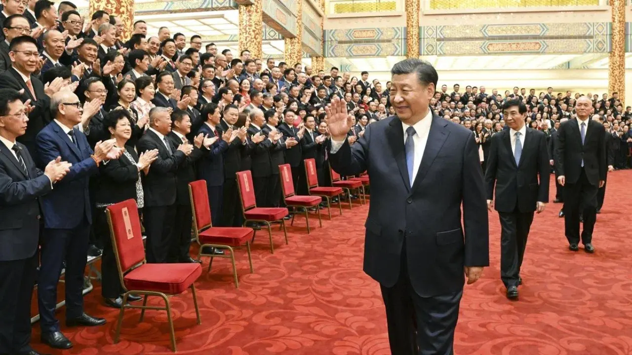 «Китаю можно только верить»: почему Си Цзиньпин щёлкнул американских шпионов в Китае по носу? Или всё-таки это план Вашингтона?