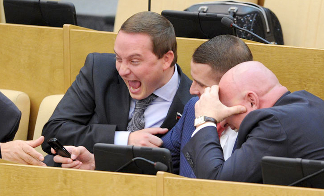 Хватит винить советское прошлое: за всё, что сегодня происходит, отвечает нынешняя политическая система. А вы согласны с утверждением?