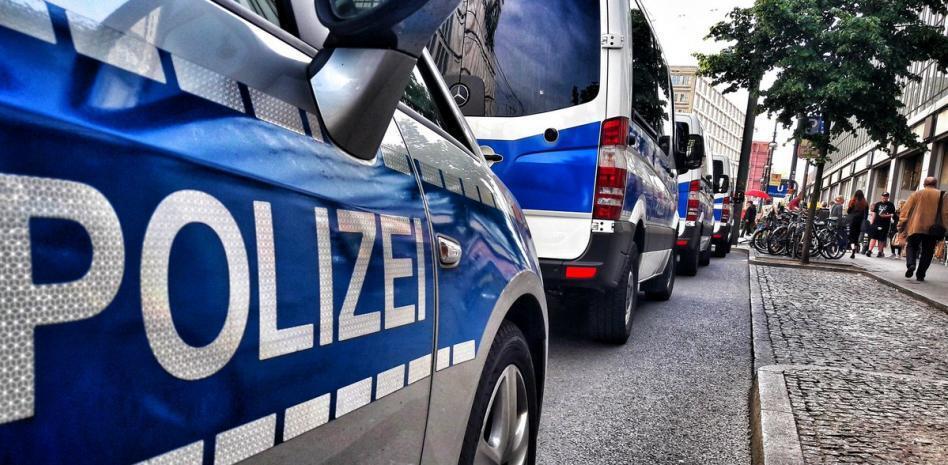 Срочно! Выстрелы на заводе Мерседес в Германии