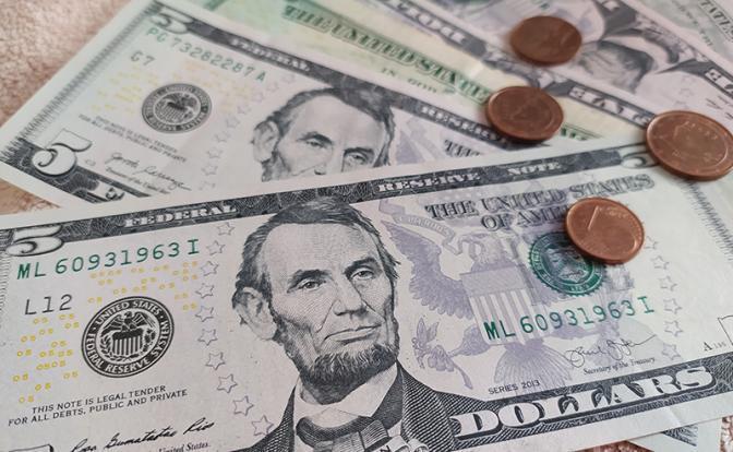 Каким будет доллар и евро в мае 2023г: Подъем рубля или крах доллара? Новый курс доллара, прогнозы финансистов, новости 12.05.2023 года