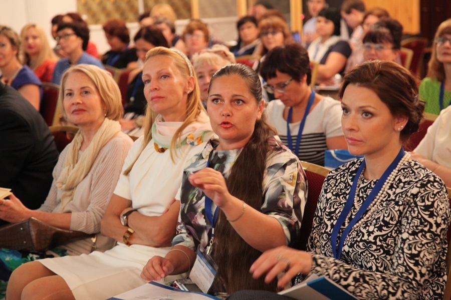 Подъем женщин-предпринимателей России: Движущая сила экономического роста в 2023 году