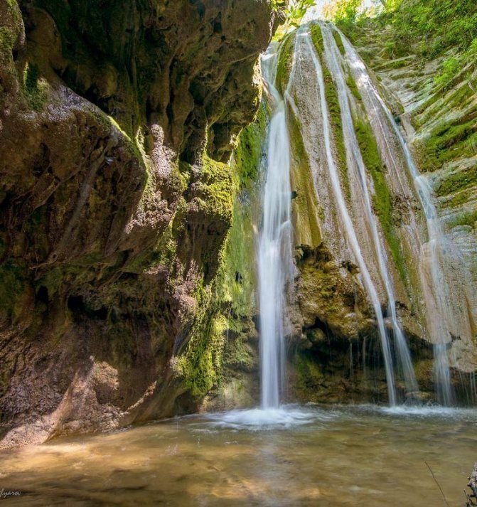 Краснодар и его окрестности славятся множеством живописных мест, которые заслуживают внимания. Если вы ищете место для отдыха, то у вас есть варианты!