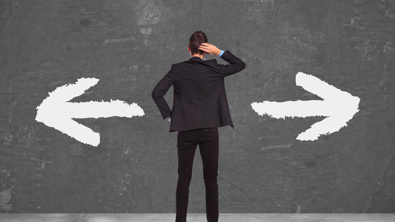 От случайности к порядку: Как случайность приводит к появлению закономерностей