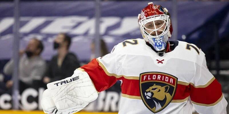 Установлен новый рекорд! Вратарь Сергей Бобровский стал рекордсменом своей команды по количеству отраженных бросков в одном матче