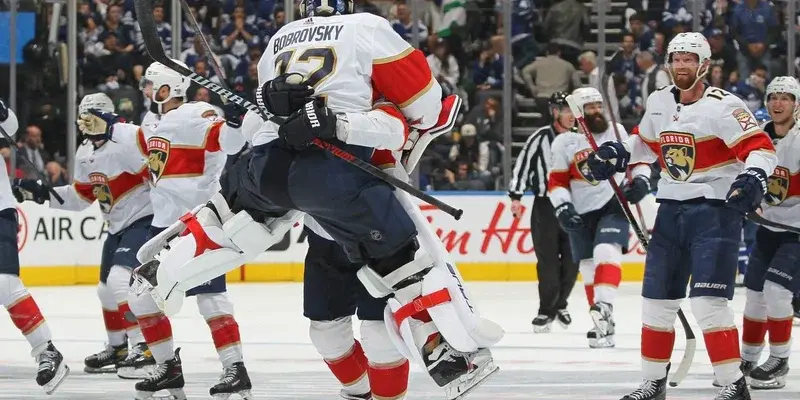 Установлен новый рекорд! Вратарь Сергей Бобровский стал рекордсменом своей команды по количеству отраженных бросков в одном матче