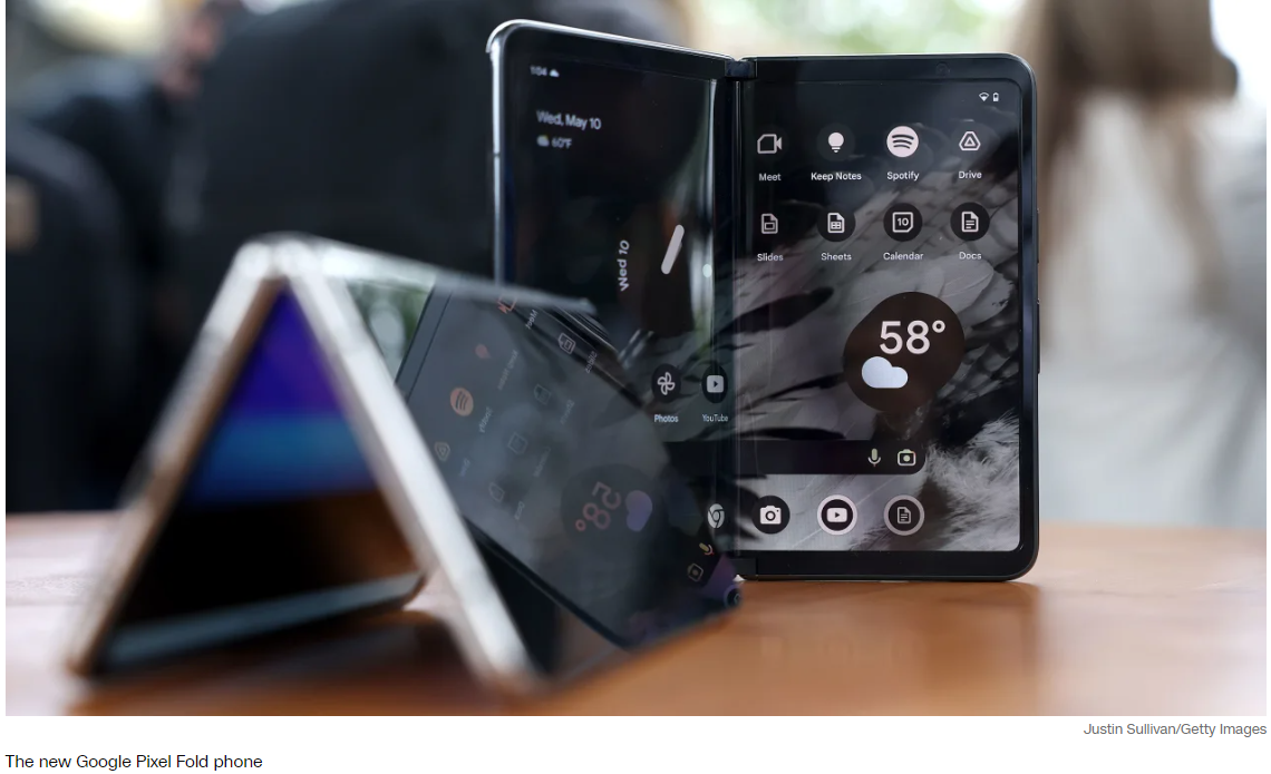 Почему складные телефоны невероятно дороги