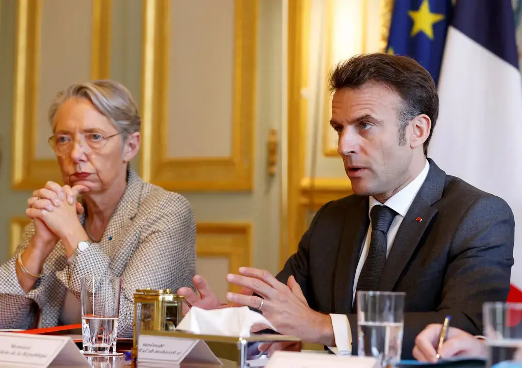 Последний способ Франции выразить гнев по поводу закона о пенсиях: кастрюли