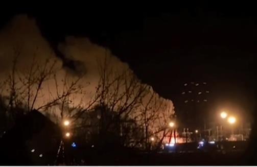 На администрацию в Белгородской области сброшено взрывное устройство – здание горит