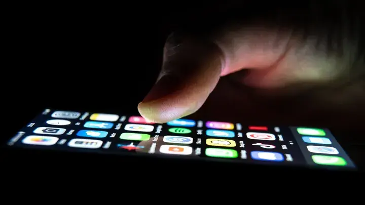 Функция Windows 11 Phone Link может быть использована киберсталкерами для слежки за iPhone: отчет