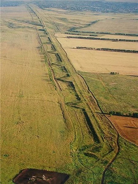 Самый загадочный объект на территории России - Заволжский вал