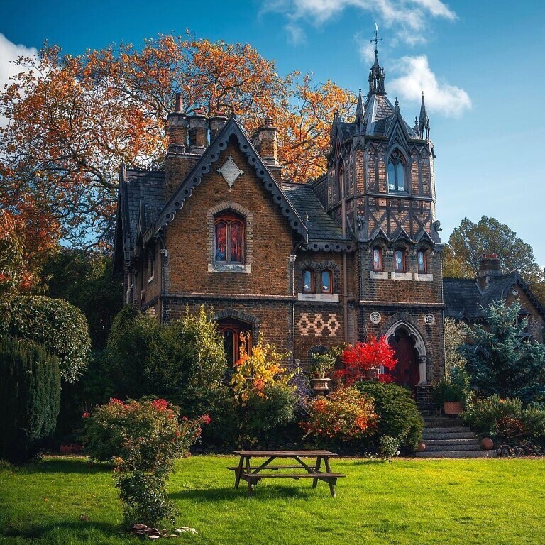 Писать с помощью котла - это образный и нестандартный подход.