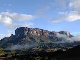 Рорайма — это гора на границе трёх стран
