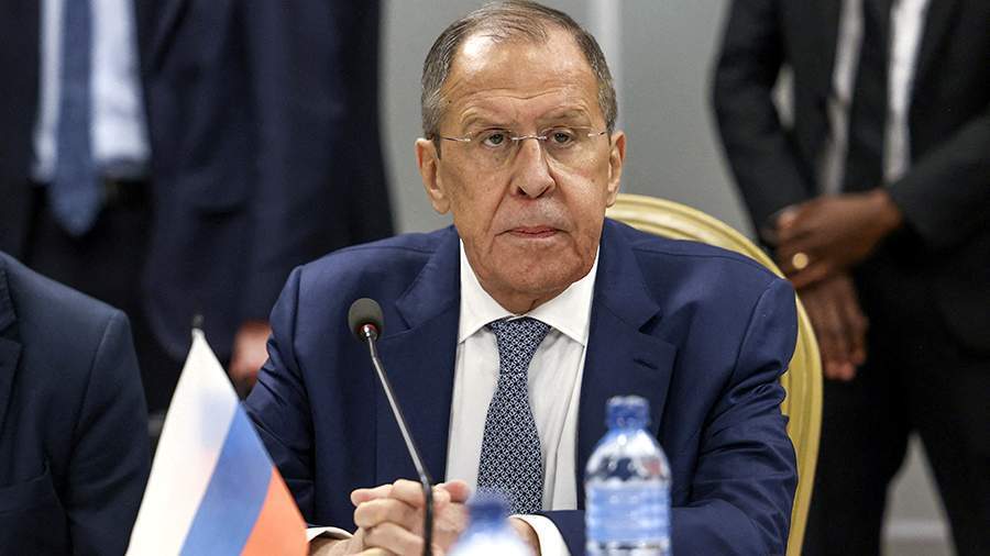Министр иностранных дел России Сергей Лавров посоветовал послу США в ЮАР уважать границы