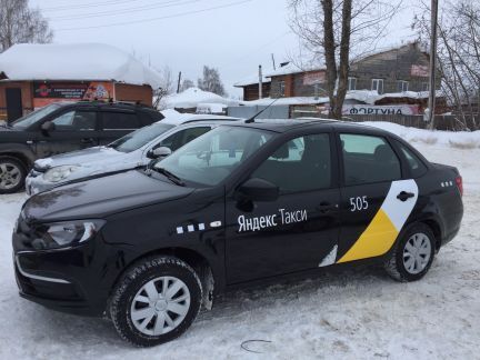Аренда с правом выкупа для работы в Яндекс.Такси: стоит ли она своих денег?