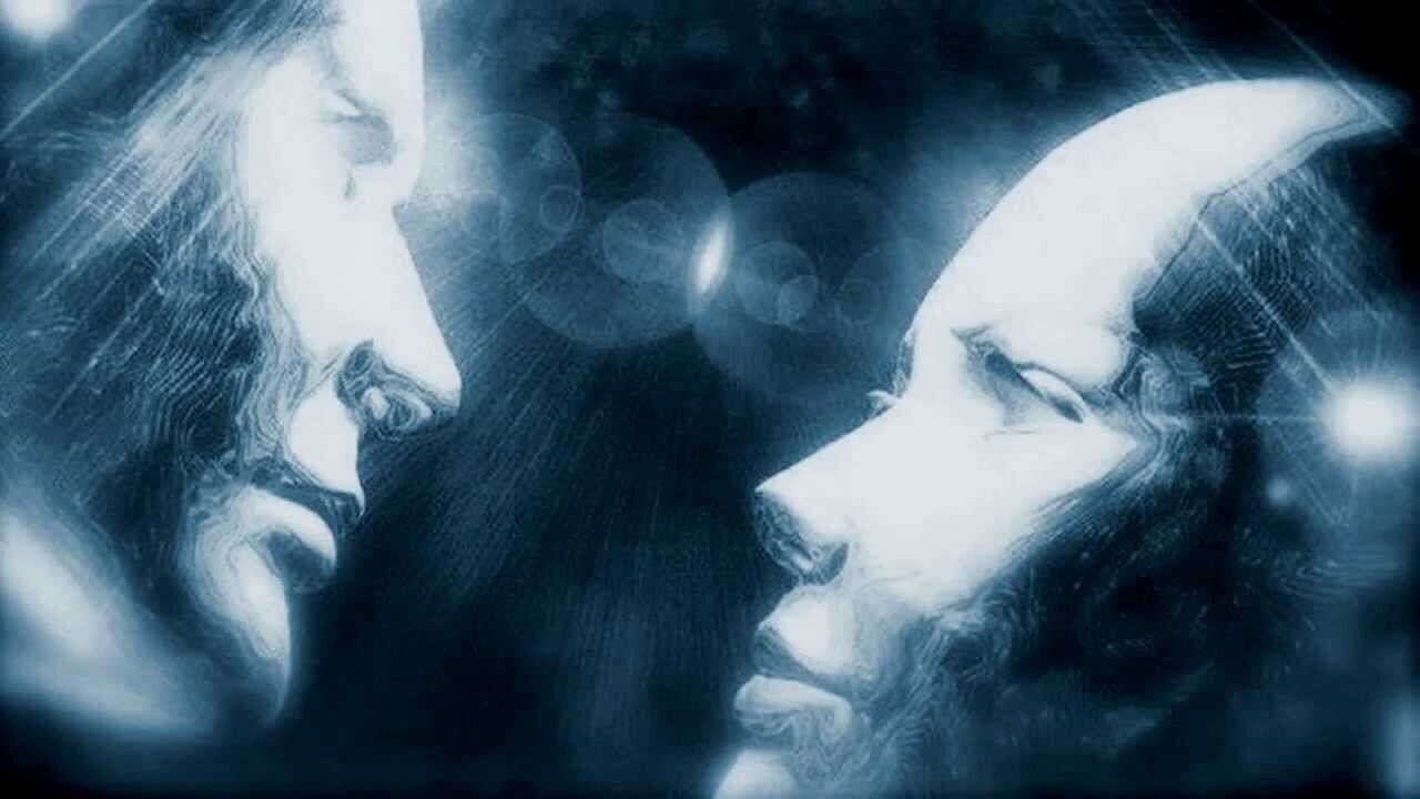 Как искусственный интеллект и виртуальная реальность помогают связаться с умершими