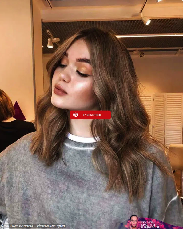 «Волосы с молоком и чаем»: новый тренд в прическах 2023 года