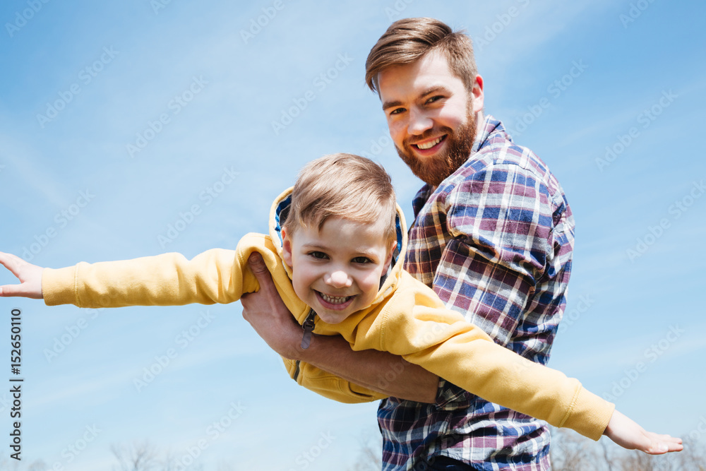 Как отцу воспитать ребёнка