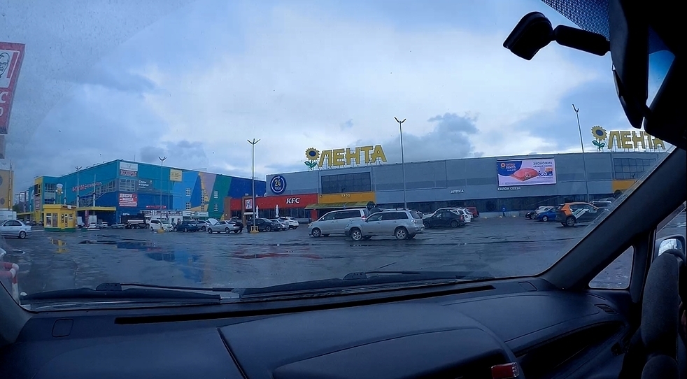 Опустевшие магазины без людей: от таких цен я перешла на подножный корм