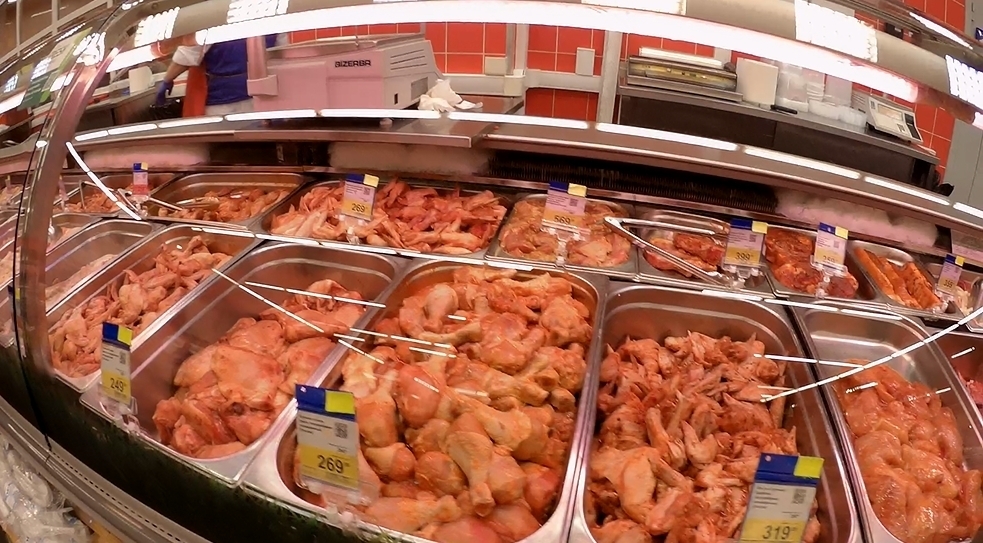 Опустевшие магазины без людей: от таких цен я перешла на подножный корм