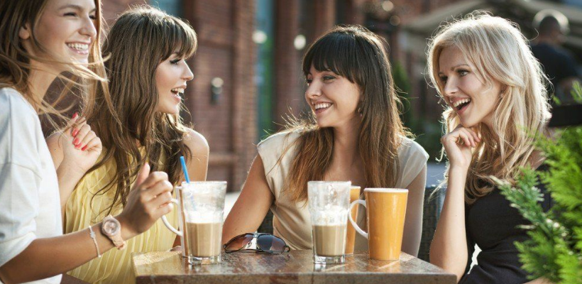 Лето. Как приятно радоваться лету и провести время в кафе, где можно общаться и отдыхать. Но что выбрать для утоления жажды в жаркий день?