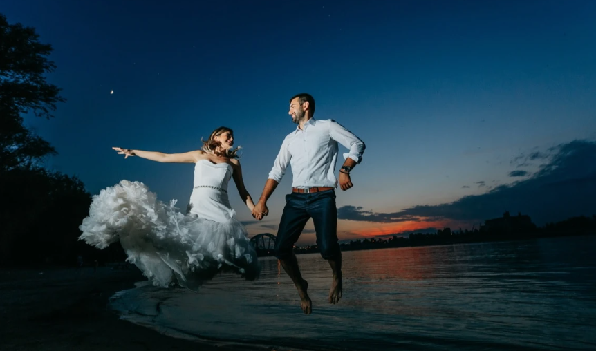 Разжигает страсть и огонь близости любовный гороскоп на июнь 2023 года у каждого знака - самые счастливые даты для отношений в первый месяц лета