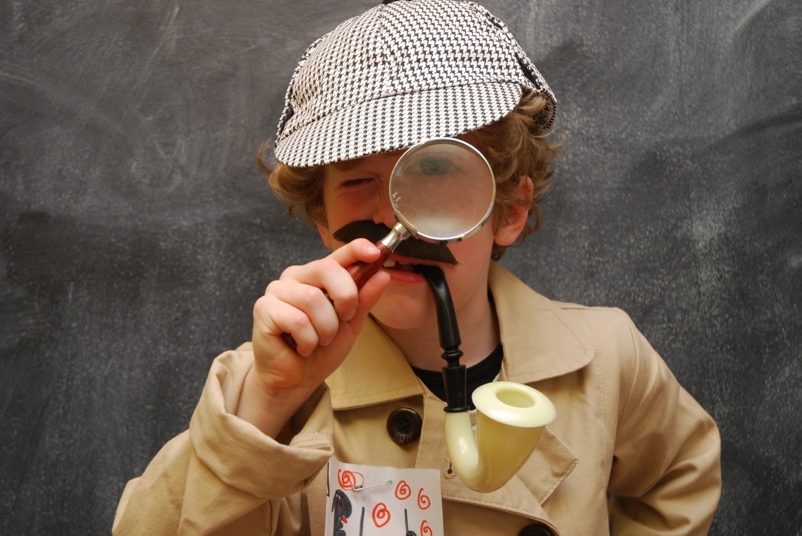 Детектив-загадка: своевременная рыбалка. А вы вычислите преступника?