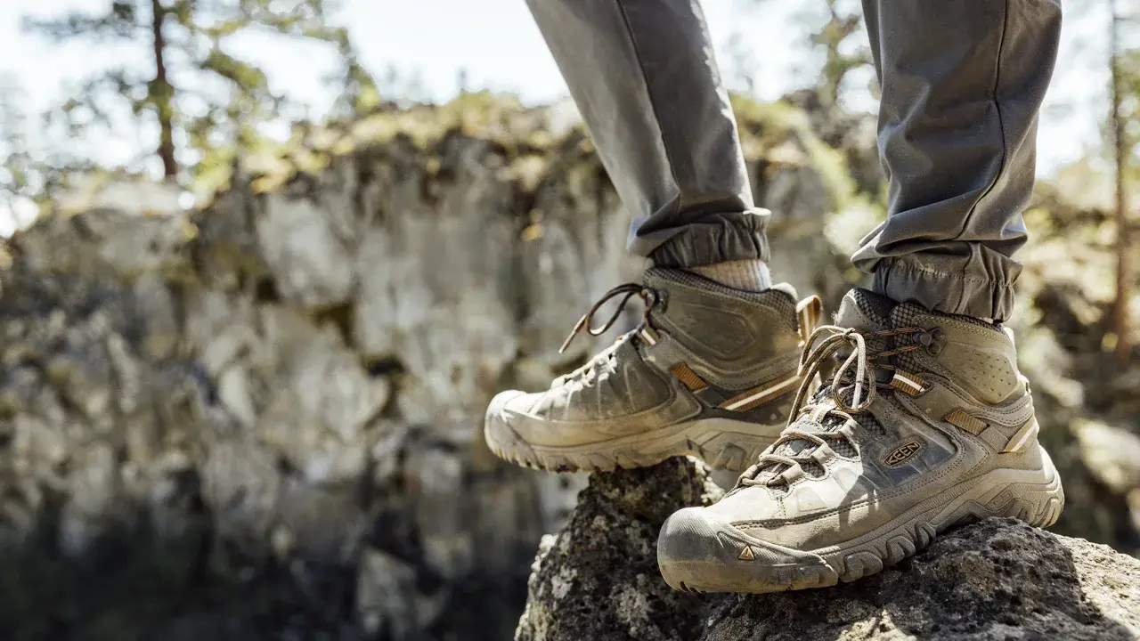 Почему один популярный обувной бренд снижает цены в условиях инфляции