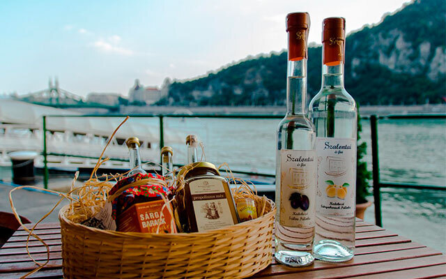В Венгрии свой самогон - Palinka