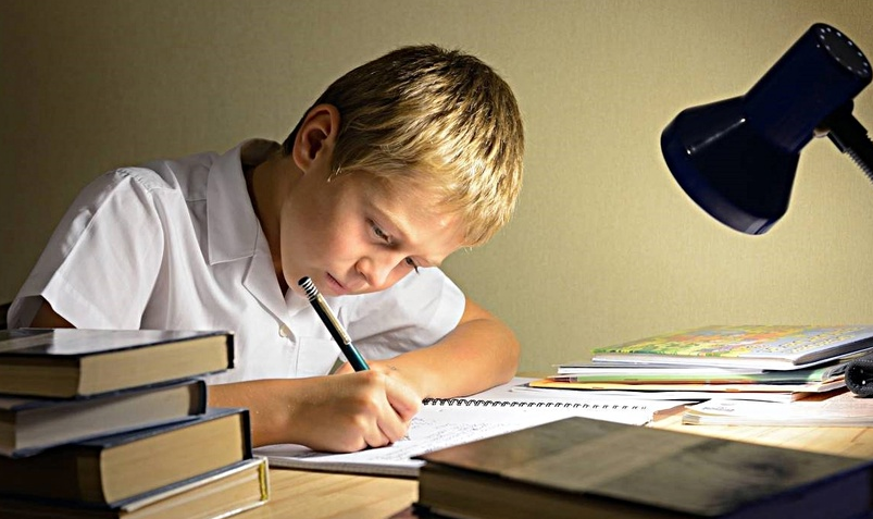 Полное отмена домашних заданий - не лучшее решение.новые методики