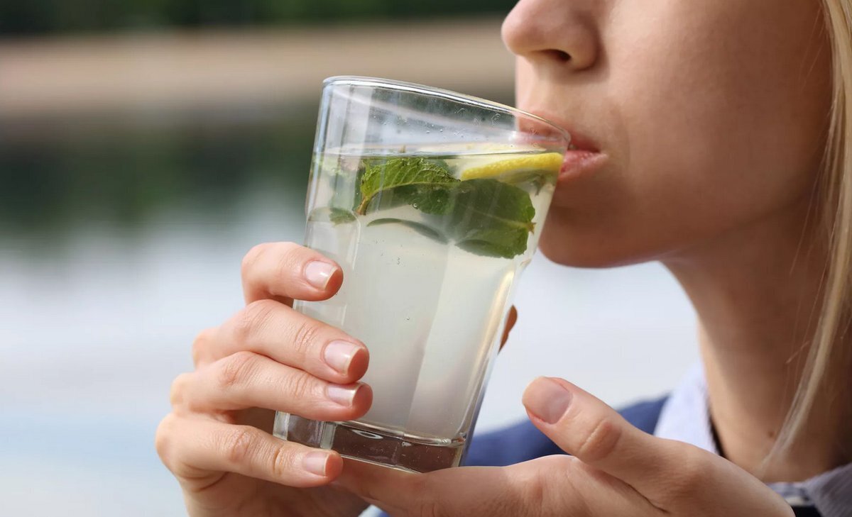 Вспомним, как правильно питаться летом.