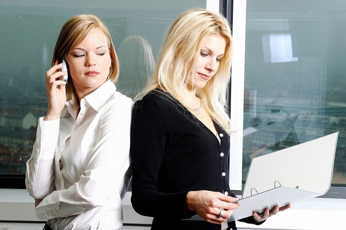 Зависть - это, то чувство, которое присуще всем. Действительно ли это так? Опрос