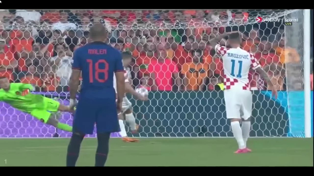 Финал четырёх стартовал зрелищно и громко