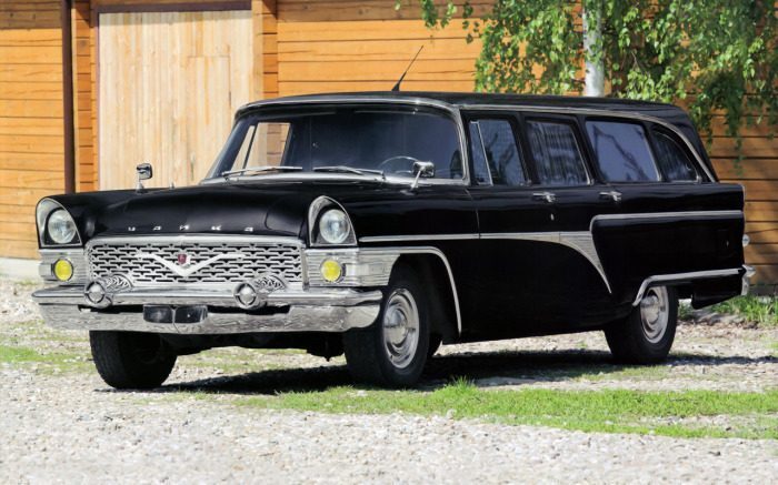 Какие автомобили делали для советских спецслужб. На каком ездил разведчик Путин