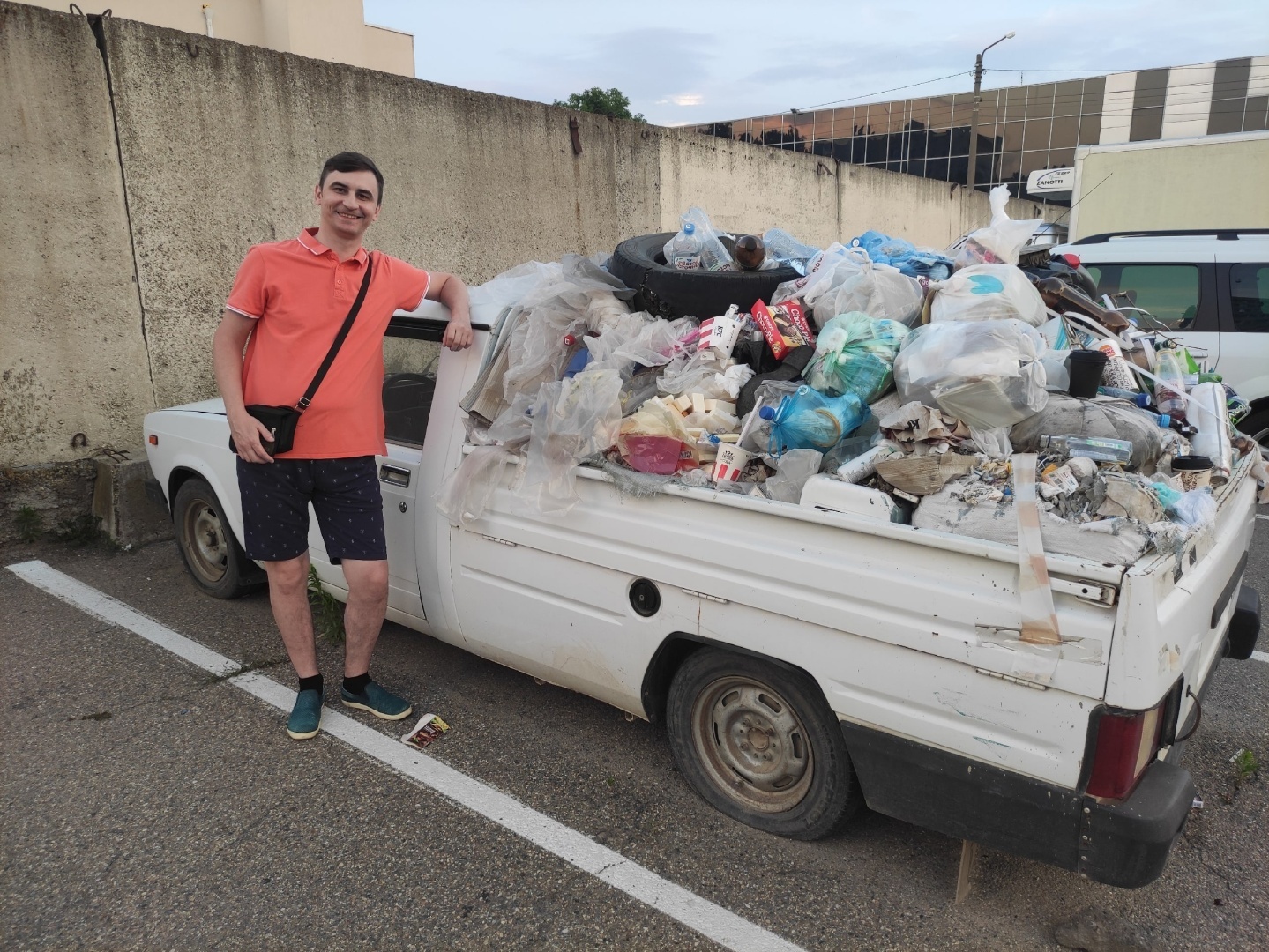 Мне 35 лет и я никому не нужен. Как же выживают те, кому давно за 40?