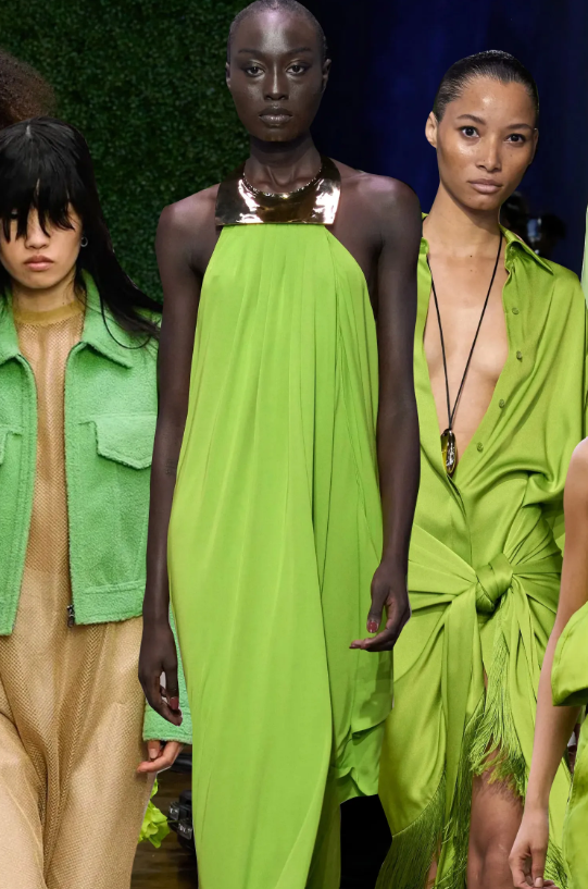 Зеленый авокадо - еще один цвет лета 2023г.