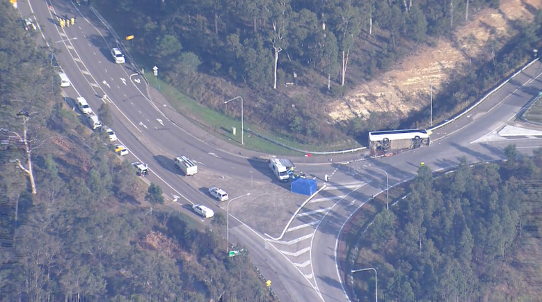 10 человек погибли в ужасной аварии свадебного автобуса