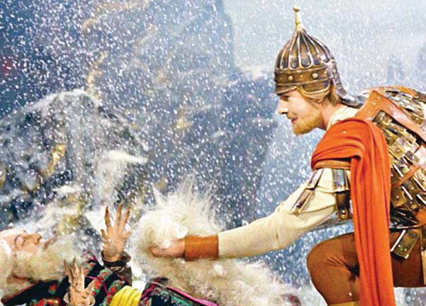 Он из родного зятя сделал богатыря Руслана