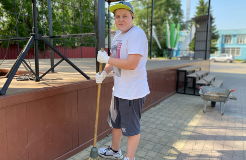 «А почему бы школьникам не поработать?» — решили депутаты