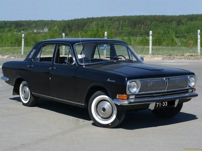 Какие автомобили делали для советских спецслужб. На каком ездил разведчик Путин