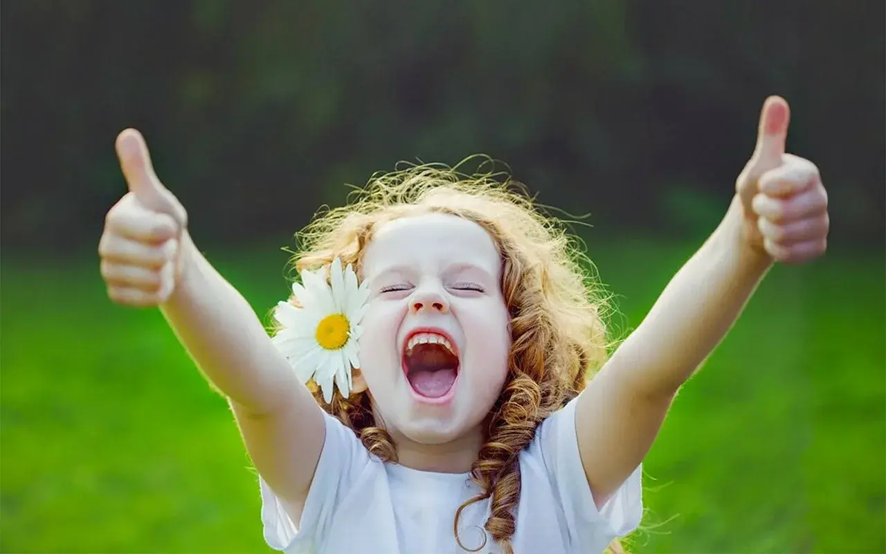 Как поддерживать позитивное мышление у детей в мире, где так много отрицательности.