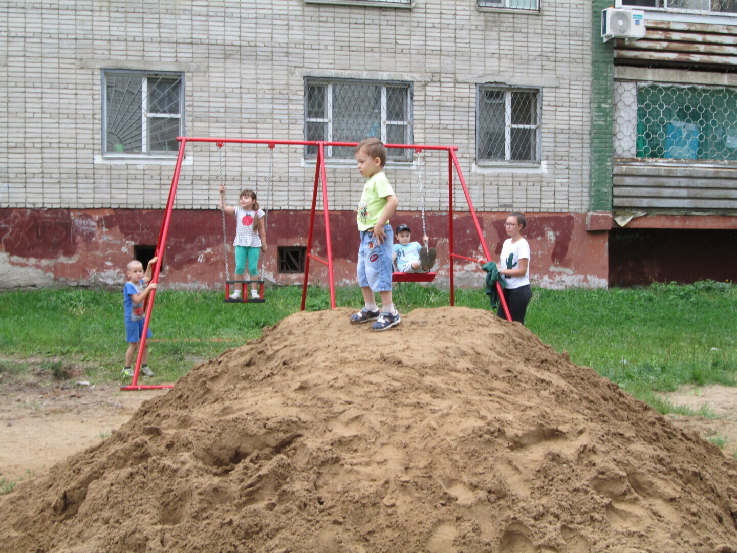 Дети говорят "папа" и "мама" на одном языке?