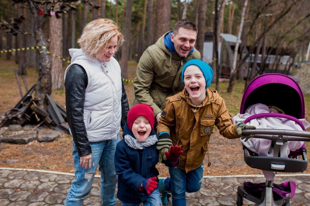 Нужно помогать малоимущим различными пособиями и выплатами или стоит их заставить работать?