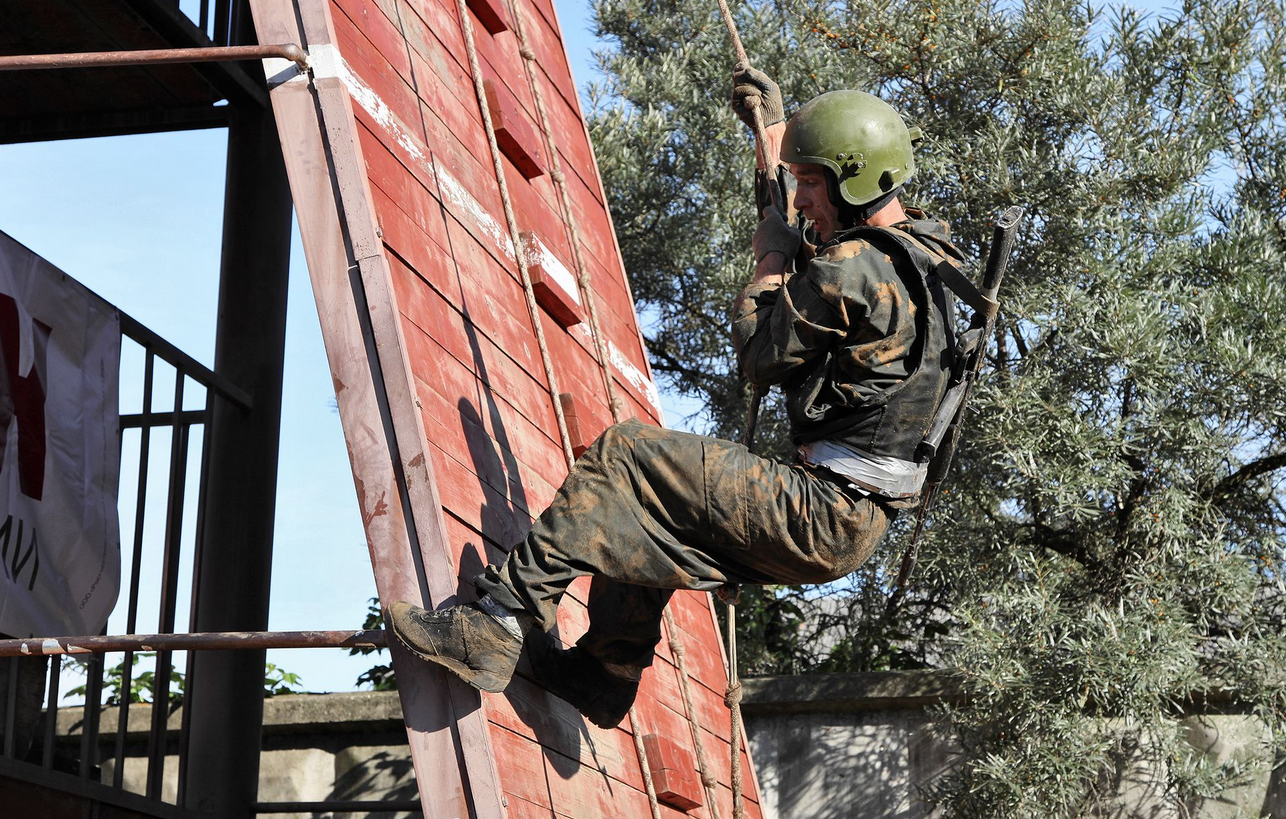 Краповый берет - символ мужества, чести и славы