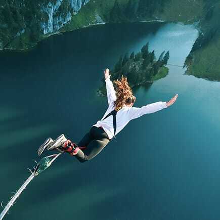 Экстремальный туризм в мире: Топ 7 - от тура "Титаник" до погони за торнадо