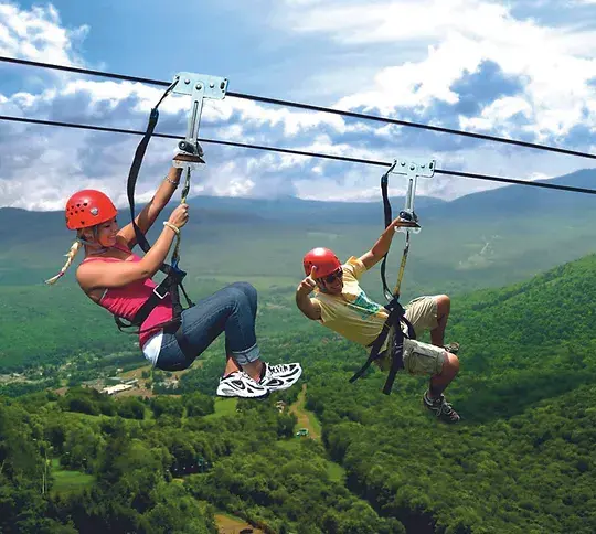 Экстремальный туризм в мире: Топ 7 - от тура "Титаник" до погони за торнадо