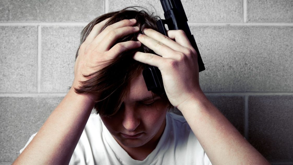 САМОУБИЙЦА. Как помочь человеку склонному к самоубийству?
