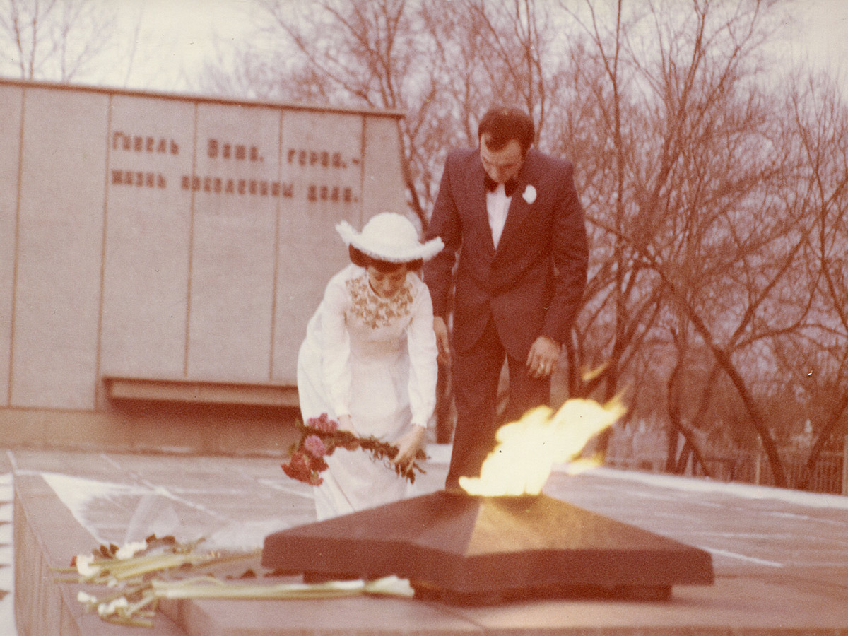 "Необычные традиции и обычаи СССР: как они существовали и что они означали"