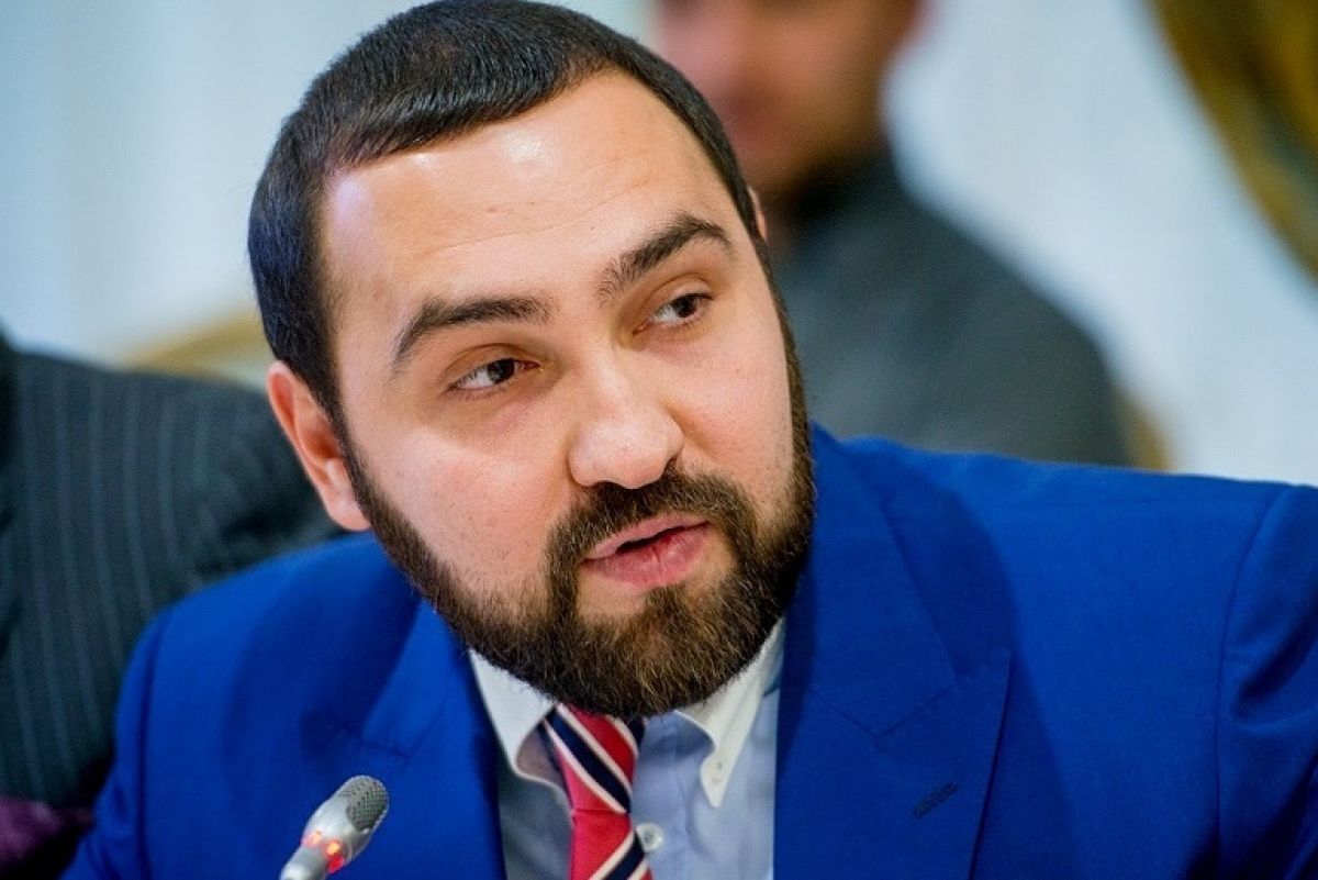 Уехавших депутатов строго наказать ! Предложение Хамзаева будет ли выполнено ?