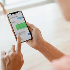Как вы относитесь к интернет знакомствам?