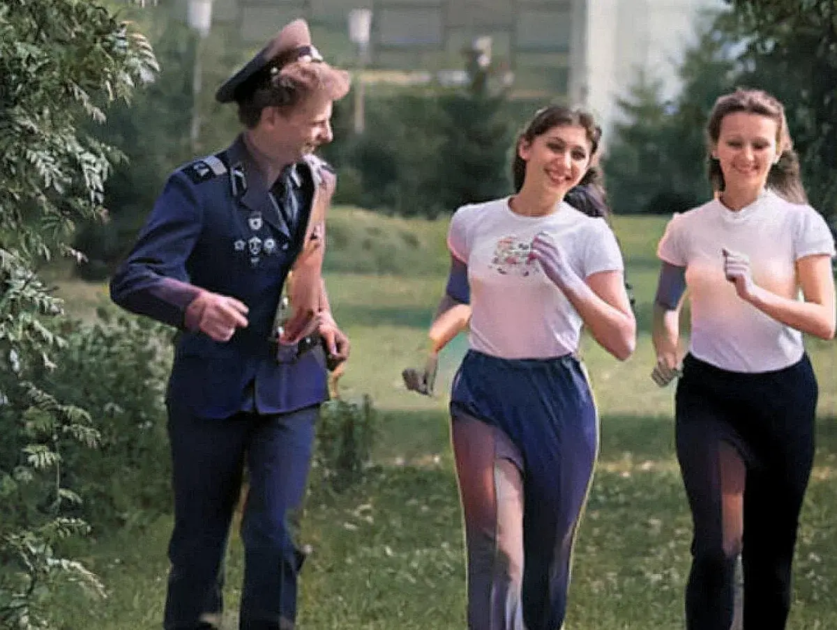 Знакомства для серьезных отношений в сети интернет: плюсы и минусы.Как Вы относитесь к таким знакомствам ?